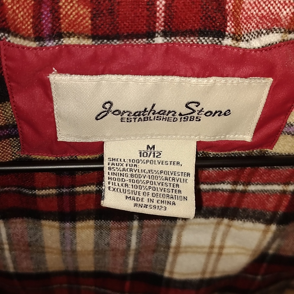 Vest - Picture 2 of 3